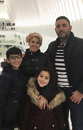 Maikel García y su familia